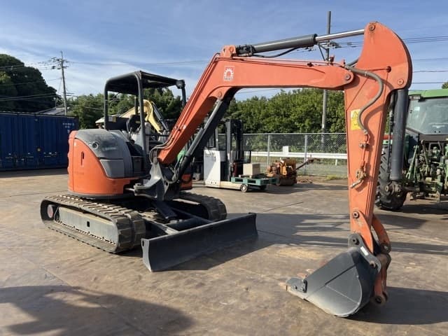 MINI EXCAVATOR — Auction (lot 8456-20012)