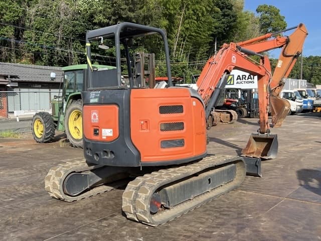 MINI EXCAVATOR — Auction (lot 8456-20012)
