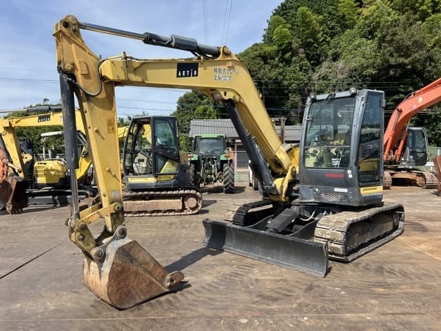 EXCAVATOR — Auction (lot 8456-20016)