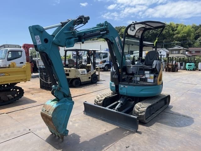 MINI EXCAVATOR — Auction (lot 8456-20019)