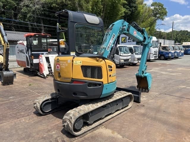 MINI EXCAVATOR — Auction (lot 8456-20019)