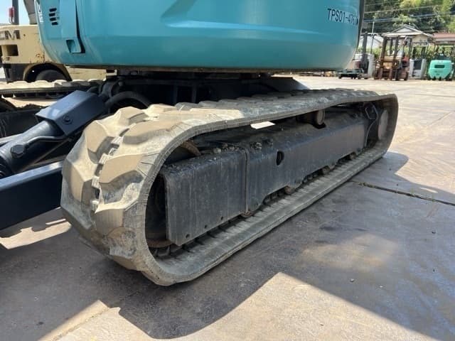 MINI EXCAVATOR — Auction (lot 8456-20019)