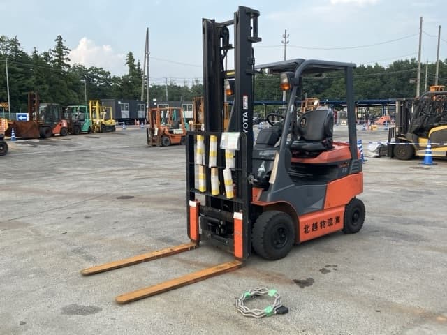 Battery Forklift — Auction (lot 8456-2002)