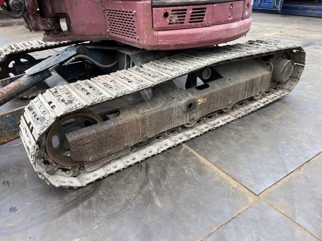 MINI EXCAVATOR — Auction (lot 8456-20020)