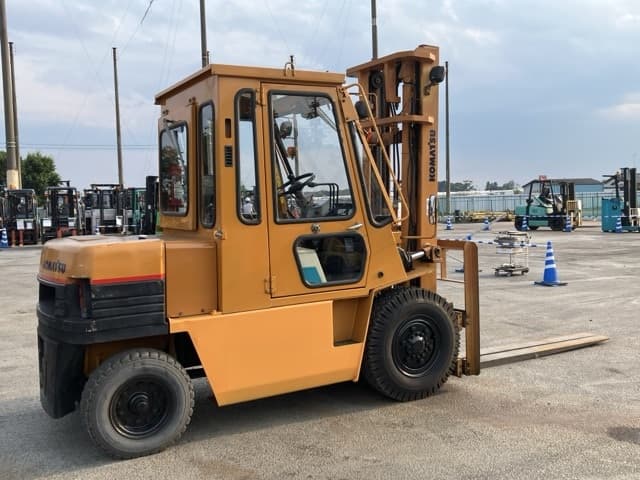 Forklift — Auction (lot 8456-2004)