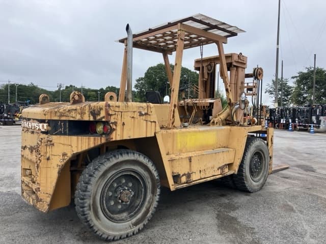 Forklift — Auction (lot 8456-2009)