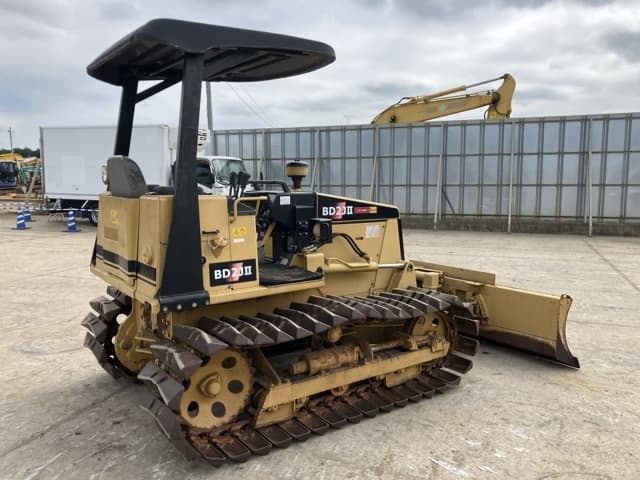 Bulldozer — Auction (lot 8456-201)