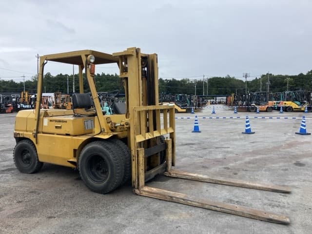 Forklift — Auction (lot 8456-2010)