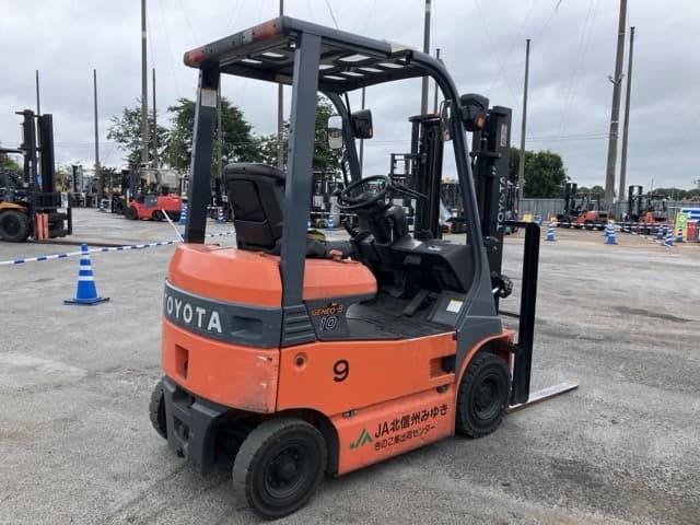 Battery Forklift — Auction (lot 8456-2014)