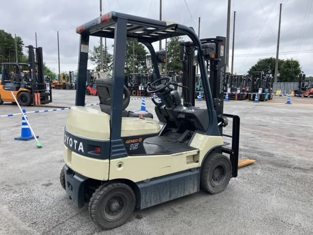 Battery Forklift — Auction (lot 8456-2018)