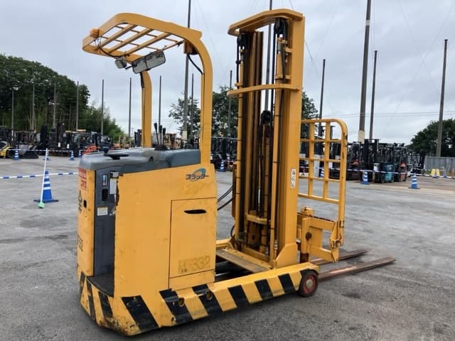 Reach Forklift — Auction (lot 8456-2022)