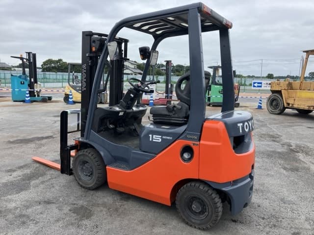 Forklift — Auction (lot 8456-2023)