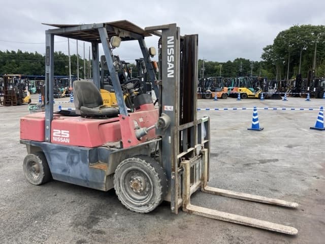 Forklift — Auction (lot 8456-2027)