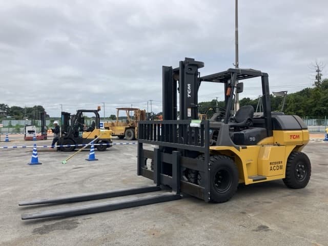 Forklift — Auction (lot 8456-2028)