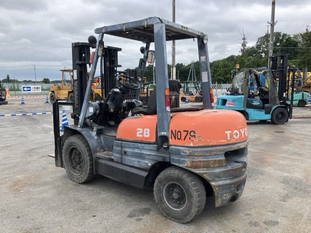 Forklift — Auction (lot 8456-2030)