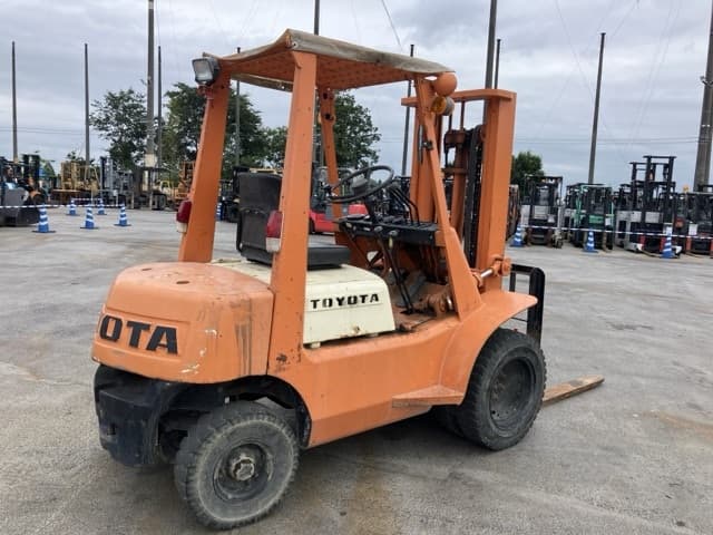 Forklift — Auction (lot 8456-2034)