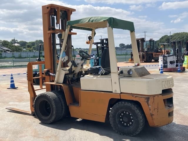 Forklift — Auction (lot 8456-2043)