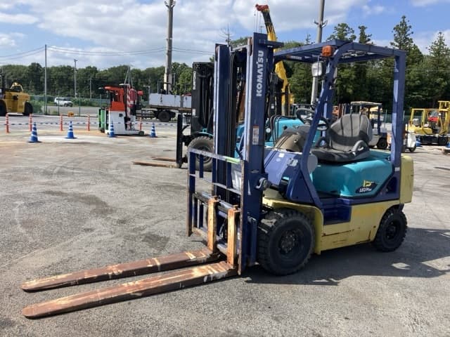Forklift — Auction (lot 8456-2044)