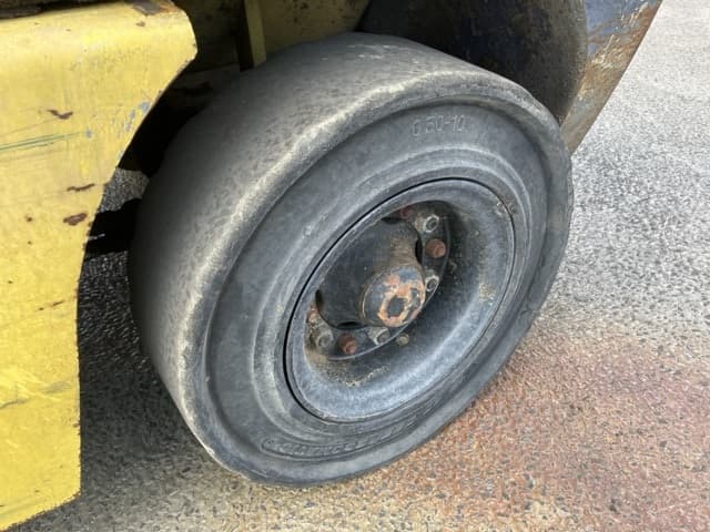 Forklift — Auction (lot 8456-2045)