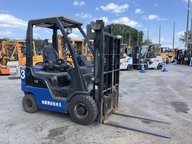 Forklift — Auction (lot 8456-2046)