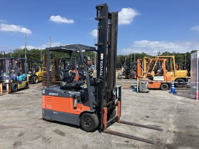 Battery Forklift — Auction (lot 8456-2047)