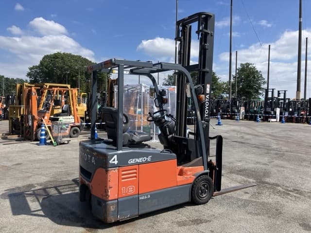 Battery Forklift — Auction (lot 8456-2047)