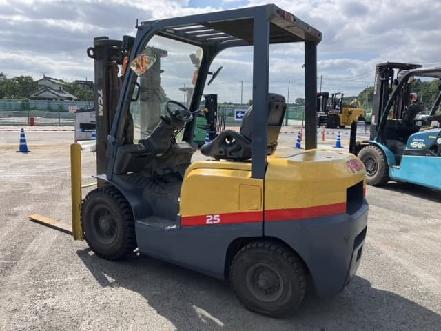 Forklift — Auction (lot 8456-2048)