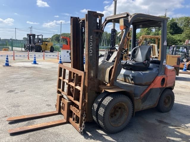 Forklift — Auction (lot 8456-2053)