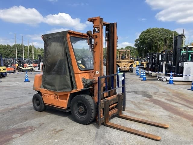 Forklift — Auction (lot 8456-2054)