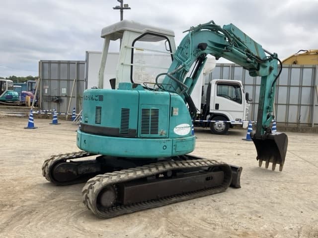 MINI EXCAVATOR — Auction (lot 8456-206)