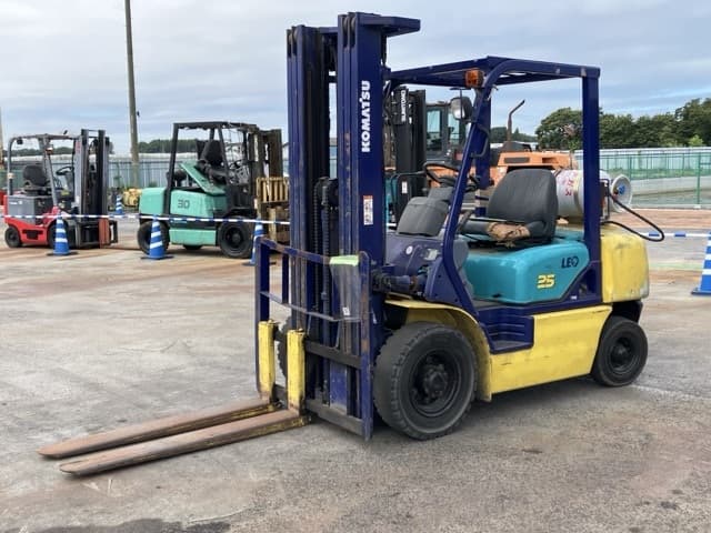 Forklift — Auction (lot 8456-2062)