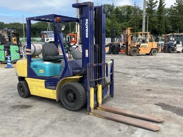 Forklift — Auction (lot 8456-2062)
