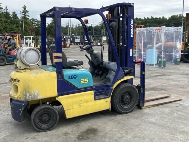 Forklift — Auction (lot 8456-2062)