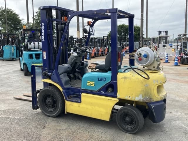Forklift — Auction (lot 8456-2062)