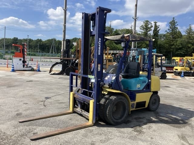 Forklift — Auction (lot 8456-2063)