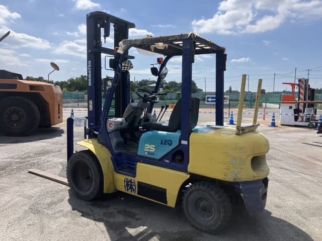 Forklift — Auction (lot 8456-2063)