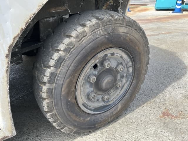 Forklift — Auction (lot 8456-2065)