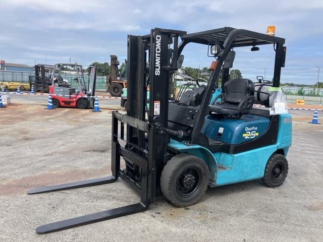 Forklift — Auction (lot 8456-2067)