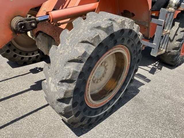 WHEEL LOADER — Auction (lot 8456-207)