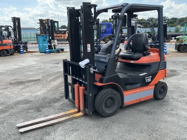 Battery Forklift — Auction (lot 8456-2074)