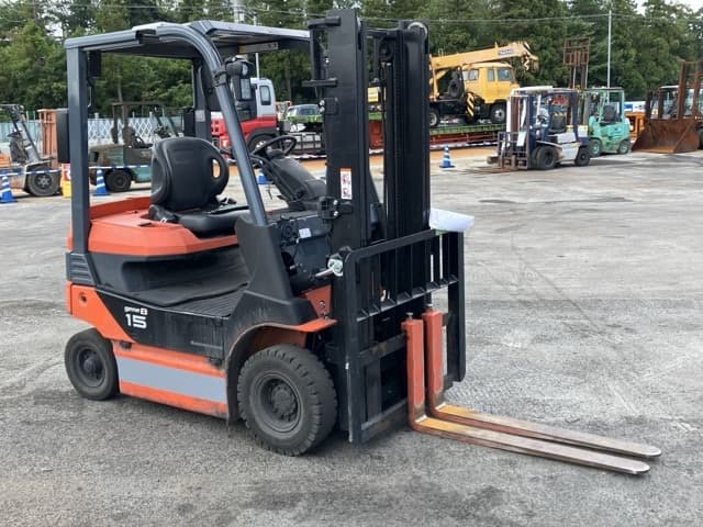 Battery Forklift — Auction (lot 8456-2074)