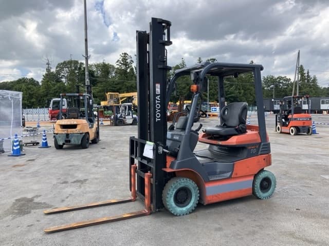 Battery Forklift — Auction (lot 8456-2078)