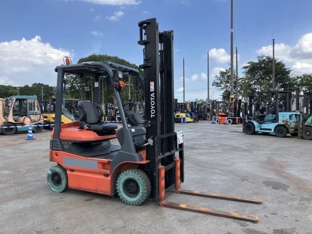Battery Forklift — Auction (lot 8456-2078)