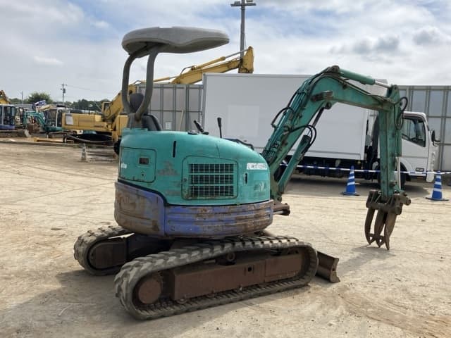 MINI EXCAVATOR — Auction (lot 8456-208)