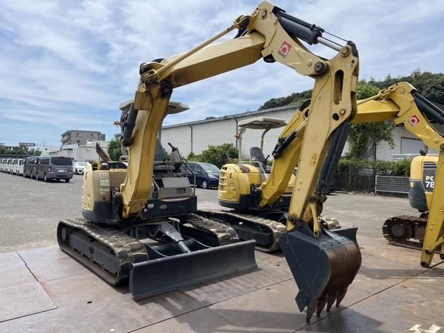 MINI EXCAVATOR — Auction (lot 8456-20801)