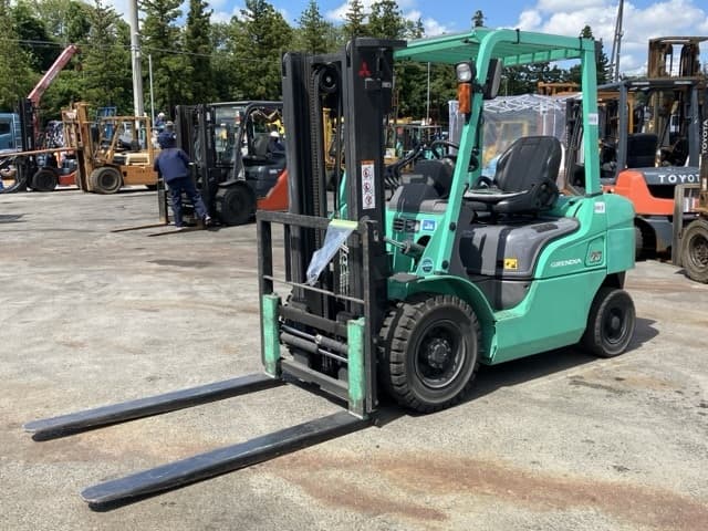 Forklift — Auction (lot 8456-2085)