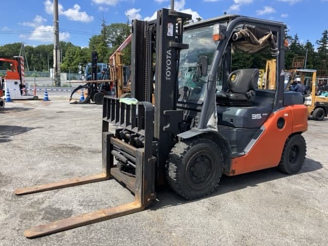 Forklift — Auction (lot 8456-2086)