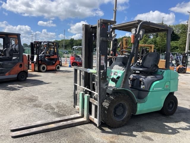 Forklift — Auction (lot 8456-2087)