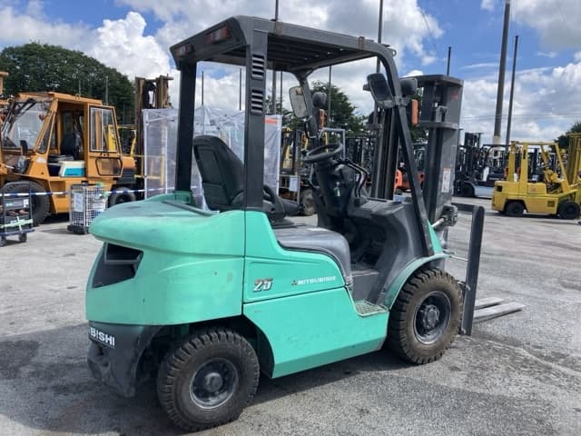 Forklift — Auction (lot 8456-2087)