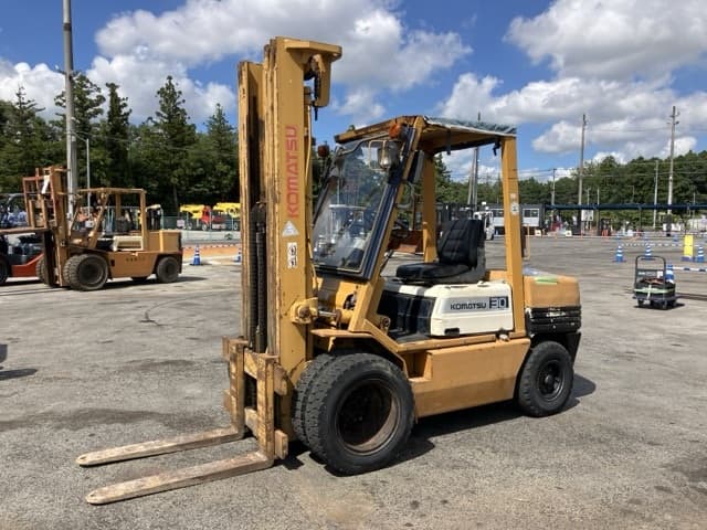 Forklift — Auction (lot 8456-2088)